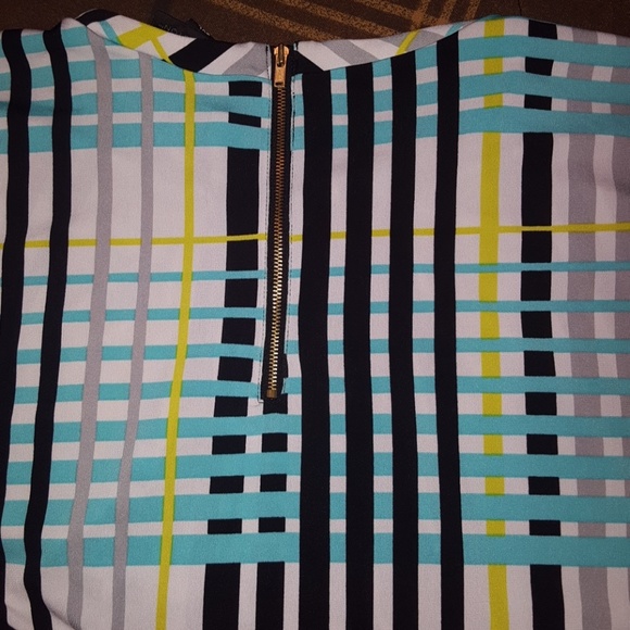 Petite blouse - Picture 3 of 3